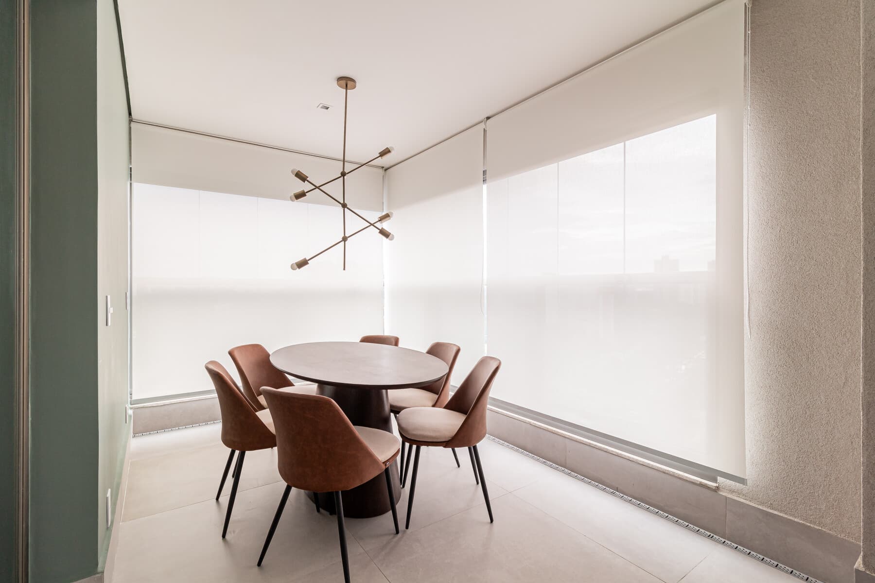 Apartamento Duplex (Casal e 2 Solteiro) - 92M - Iconyc House of Charlie