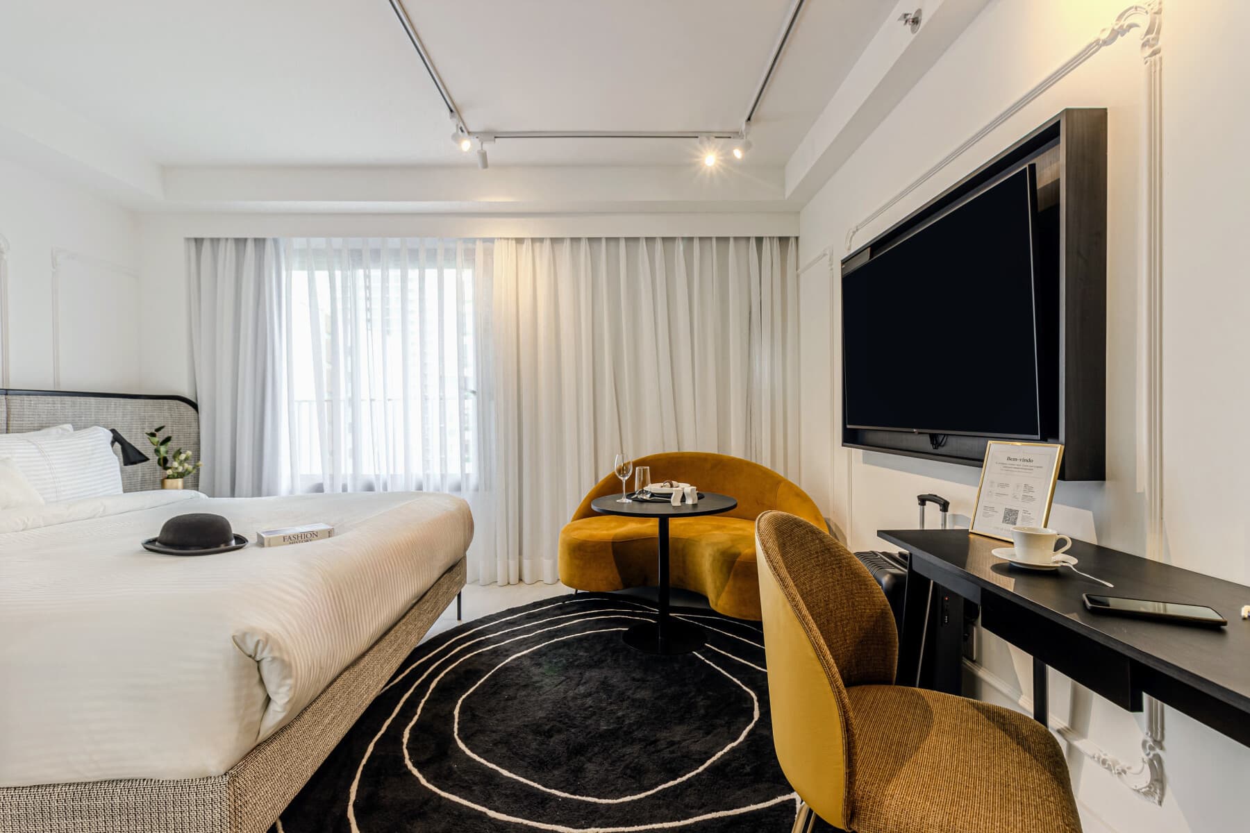 One of a Kind Charlie Hotel Ibirapuera
