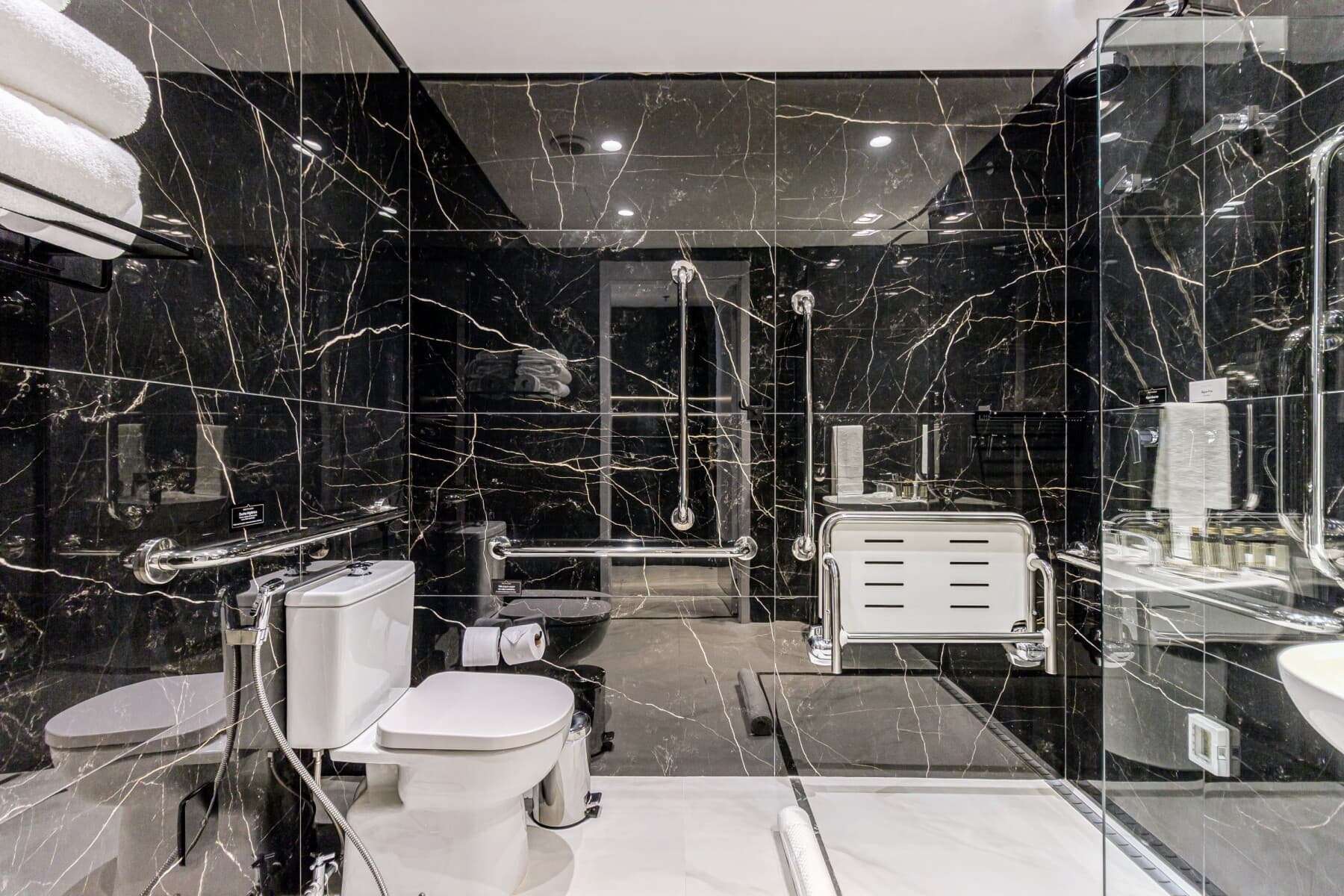 One of a Kind Charlie Hotel Ibirapuera